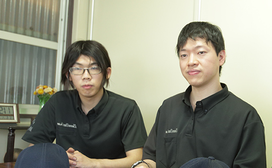 左から大矢、三輪